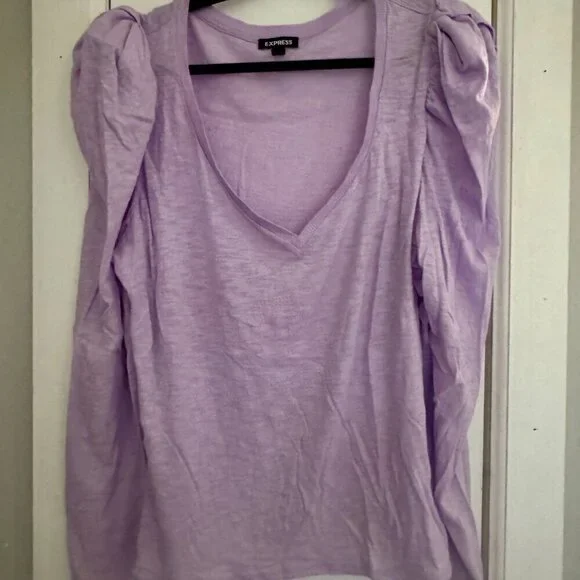 Express Lavender Puff Sleeve V-Neck Top – Size XL - Picture 3 of 4